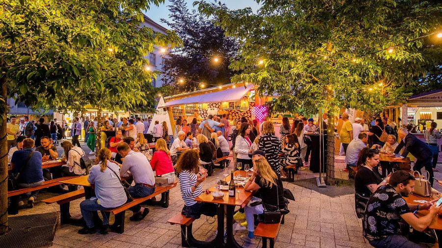 Antwerp mang đến cho du khách không chỉ bầu không khí trong lành, nhộn nhịp mà còn là nền ẩm thực phong phú, đa dạng