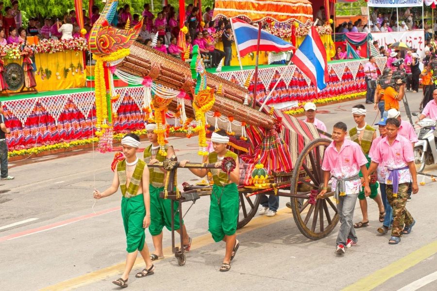 Khám phá những lễ hội mùa xuân nổi tiếng tại Thái Lan