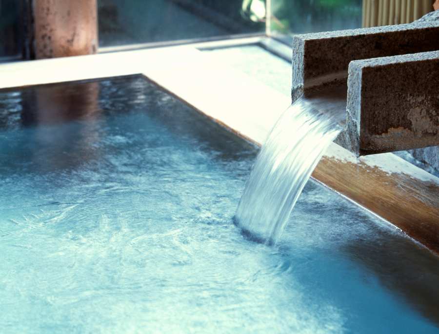 Những khu suối nước nóng vô cùng tốt tại Santorini