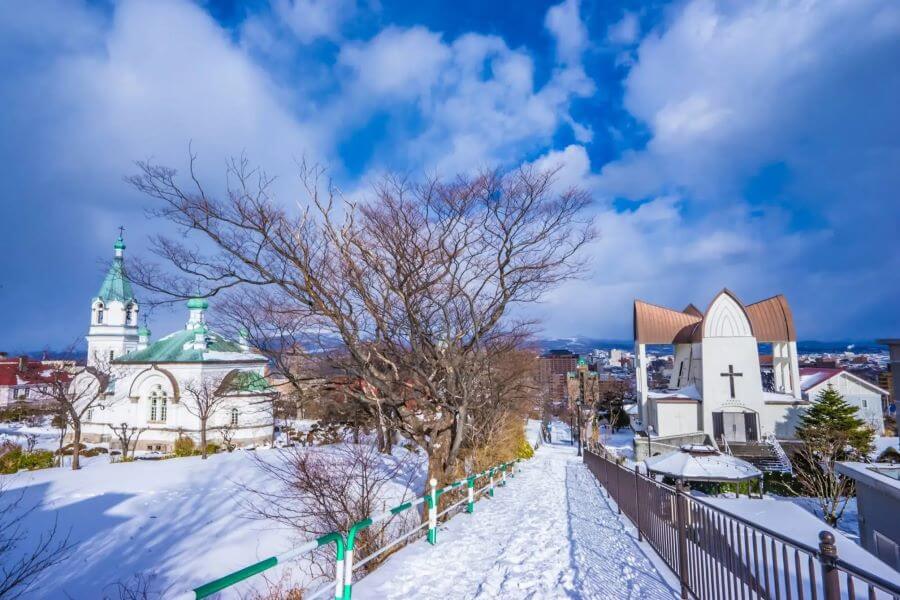 Khám phá các thị trấn cổ kính ở Hokkaido vào mùa đông là một trải nghiệm vô cùng thú vị