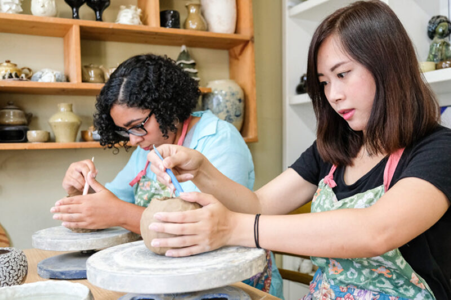 Theo nhiều tín đồ du lịch Hàn Quốc, Itaewon còn là điểm đến hấp dẫn cho những ai yêu thích nghệ thuật