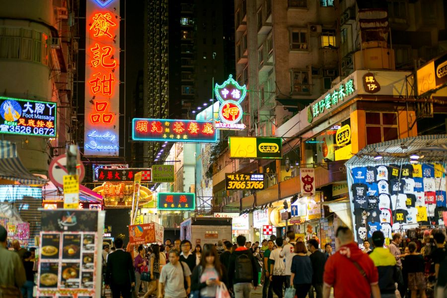 Mongkok - địa điểm tham quan mua sắm thu hút đông đảo du khách ghé thăm