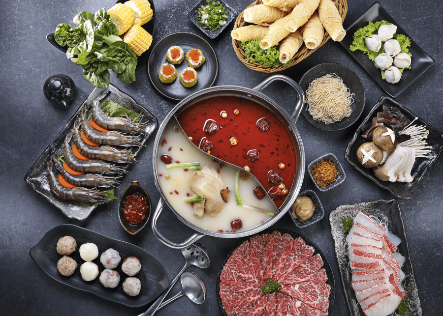 Lẩu chính là món ăn ngày Tết hoàn hảo cho những bữa tối sum họp gia đình