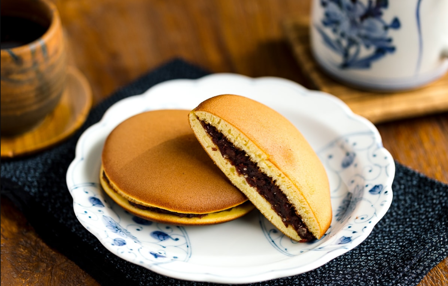 Bánh rán Dorayaki - một trong những món ăn vặt phổ biến nhất của người dân “xứ Phù Tang”