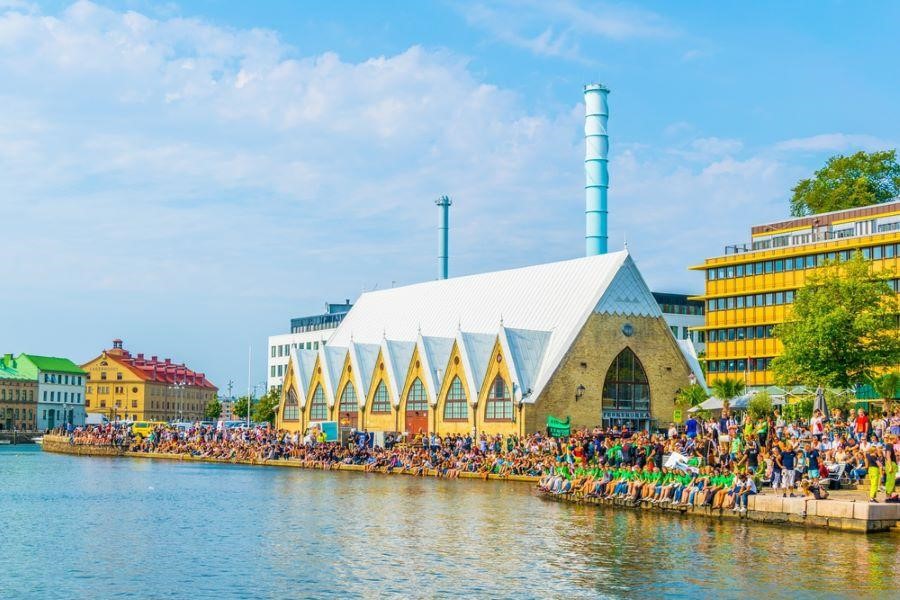 Khám phá những điểm đến sở hữu bãi biển xinh đẹp nhất tại trời Âu