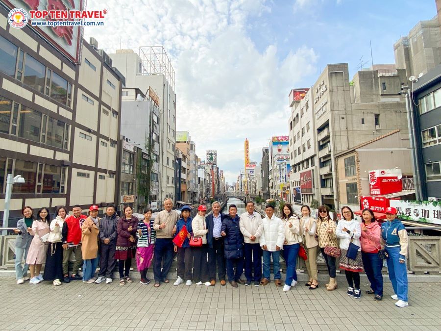 Những vị khách đã tin tưởng lựa chọn Tour Du Lịch Nhật Bản tại Top Ten Travel