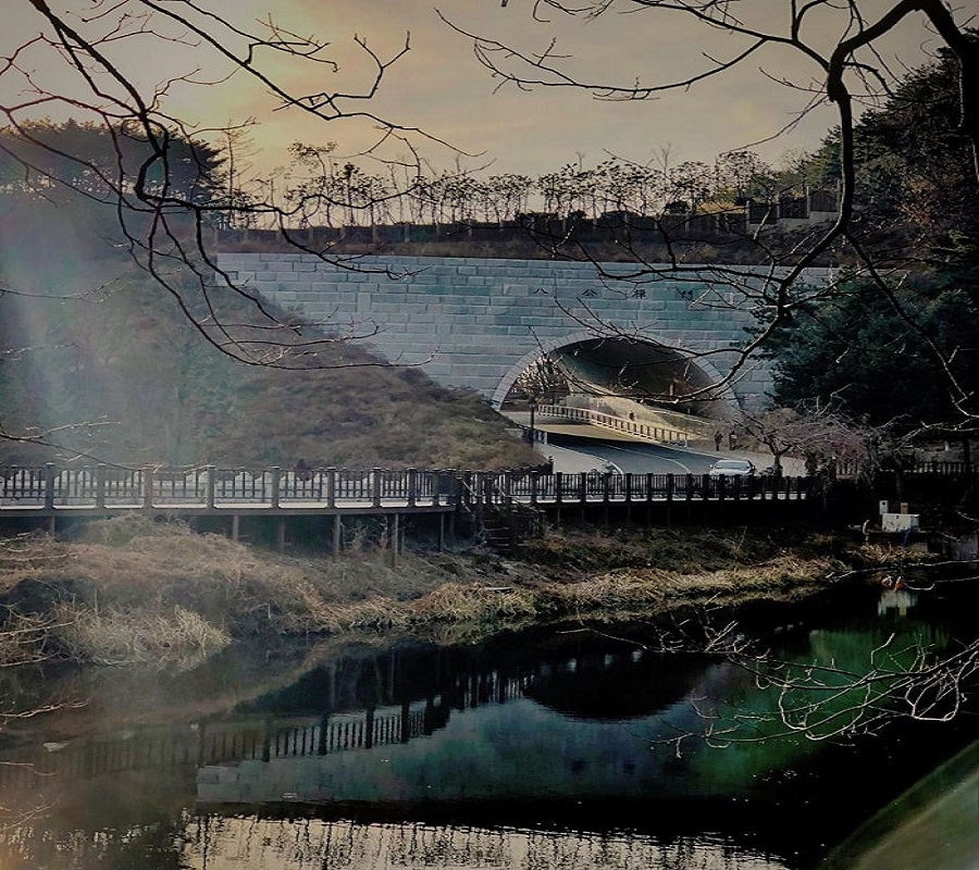 Khám phá vẻ đẹp cổ kính của ngôi đền Donghwasa