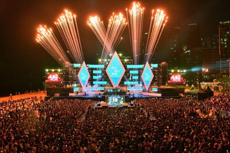 Khám phá lễ hội biển Busan khi du lịch Hàn Quốc