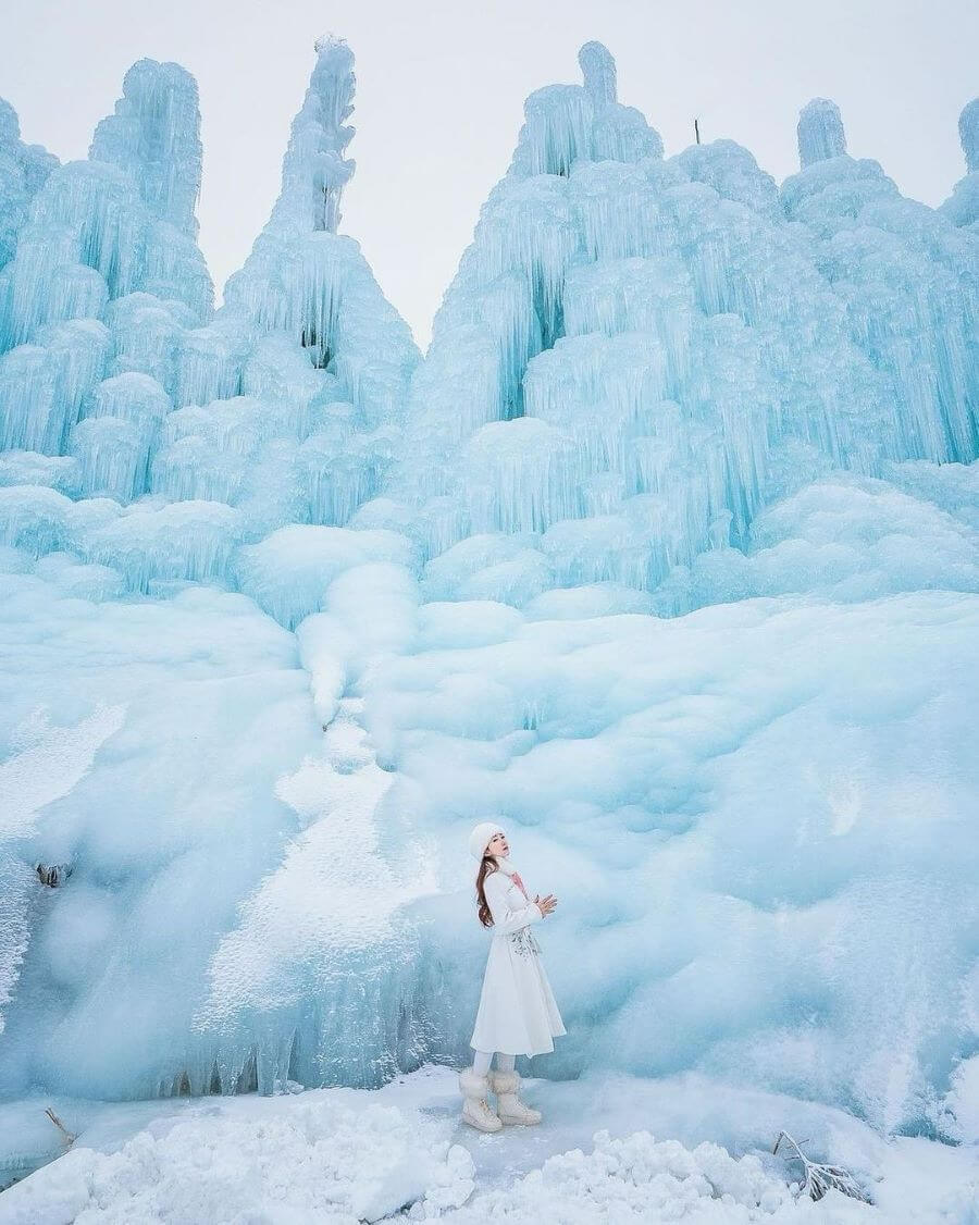 Lễ hội Đài phun nước băng Chilgapsan là một sự kiện mùa đông đặc sắc diễn ra tại núi Chilgapsan