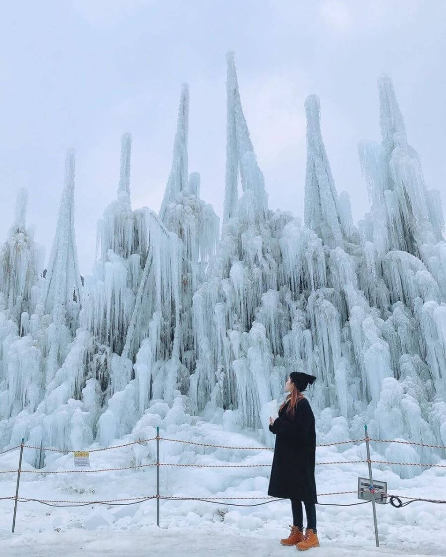 Với những tác phẩm điêu khắc tuyệt đẹp và không khí lễ hội sôi động, Chilgapsan chắc chắn sẽ để lại dấu ấn khó phai trong lòng du khách