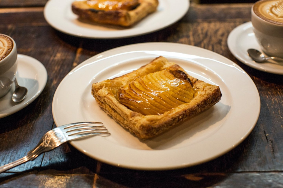 Aomori, thành phố tổ chức lễ hội Nebuta, nổi tiếng với những món ăn thơm ngon, hấp dẫn