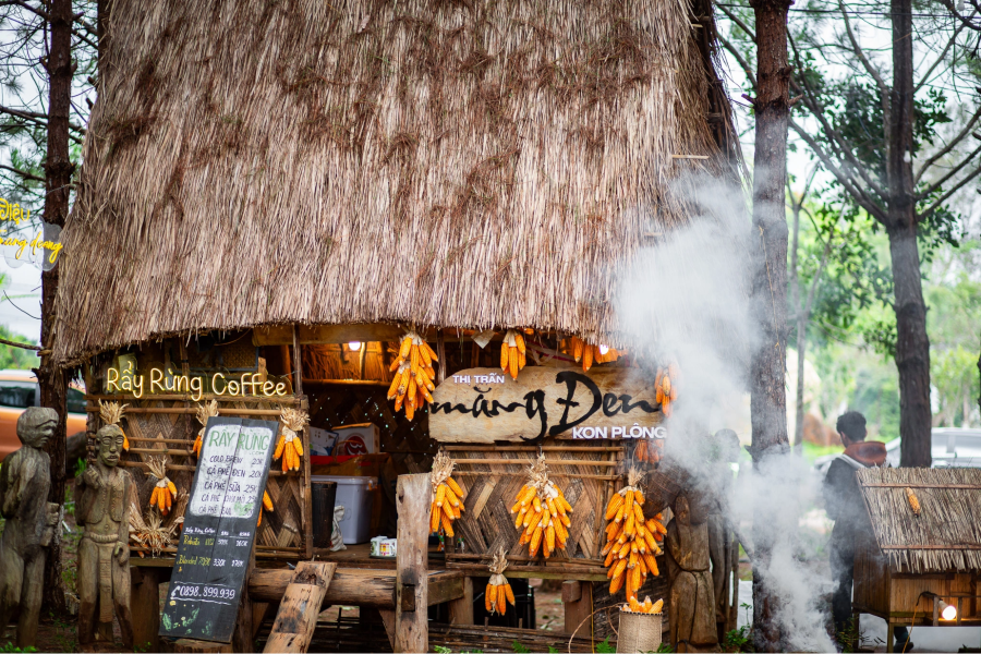 Kon Plông - mảnh đất Kon Tum hoang sơ, níu chân du khách bởi vẻ đẹp vừa hùng vĩ, vừa thơ mộng