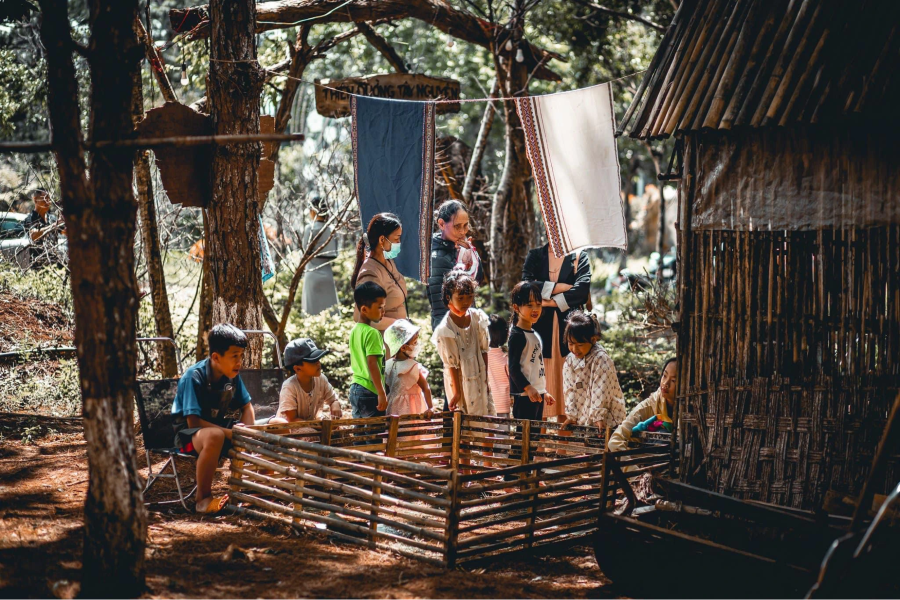 Nghỉ dưỡng tại Kon Plông, bạn sẽ có cơ hội hòa mình vào thiên nhiên hoang sơ và tìm hiểu văn hóa bản địa