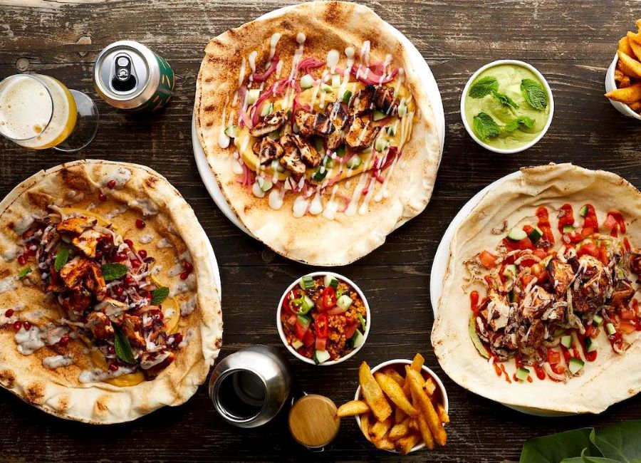 Phong cách ẩm thực châu Âu tương phản hoàn toàn với phong cách ẩm thực châu Á