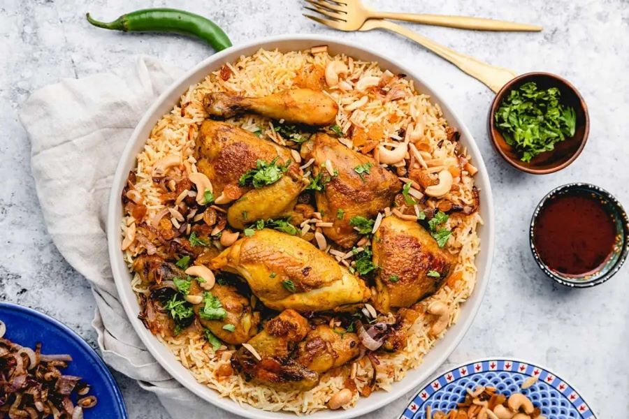 Món cơm AI Machboos là món ăn được hầu hết người dân Dubai yêu thích