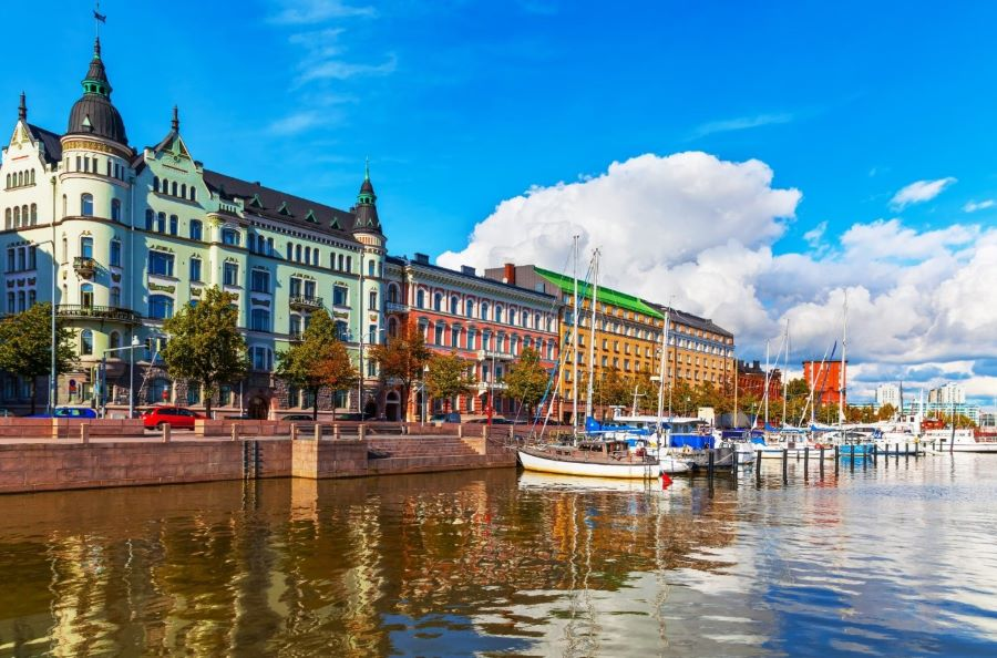 Thủ đô Helsinki nổi bật với sự kết hợp hài hòa giữa nét hiện đại và cổ kính
