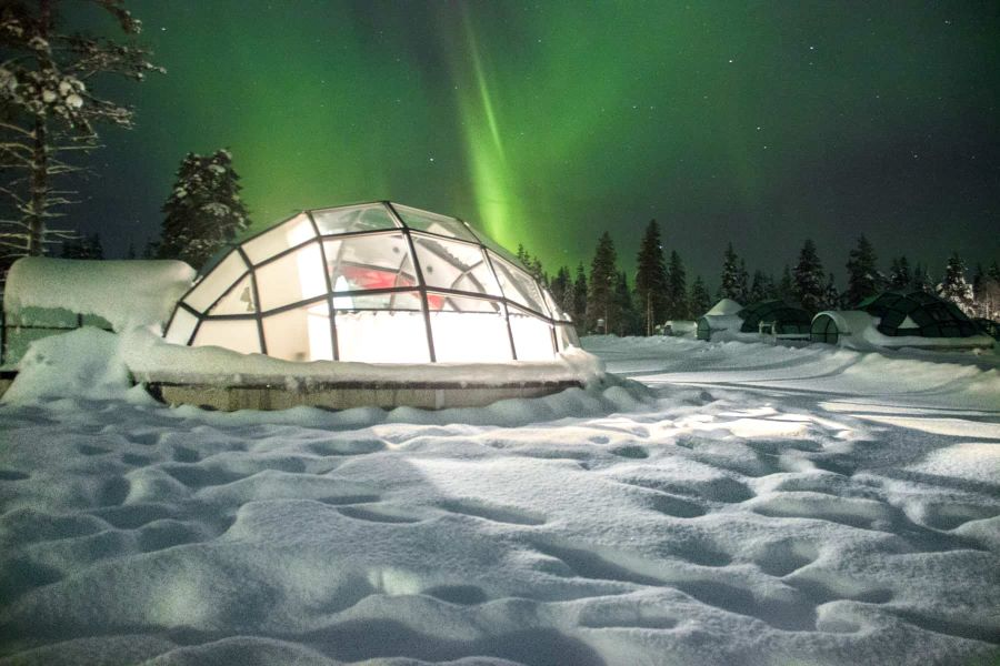 Dừng chân tại Lapland, du khách còn có thể chiêm ngưỡng hiện tượng Bắc cực quang kỳ vĩ
