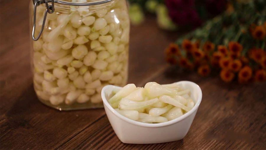 Món củ kiệu của miền Nam vừa thơm ngon vừa là món ăn chống ngán ngày Tết