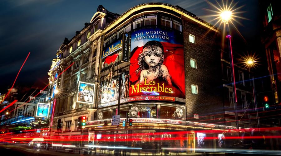 Văn hoá nghệ thuật của nước Anh ra đời từ rất sớm