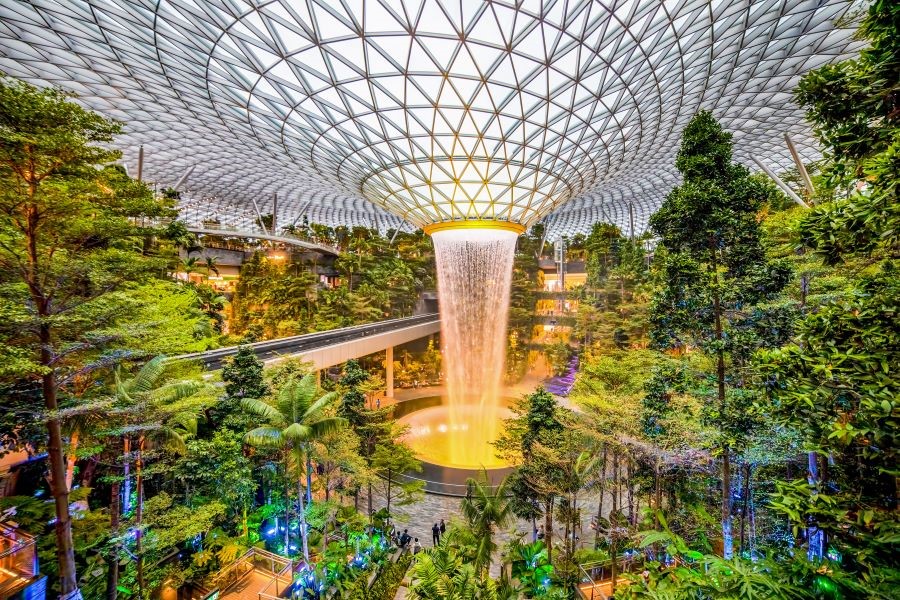 Khám phá vẻ đẹp độc đáo tại Jewel Changi Singapore