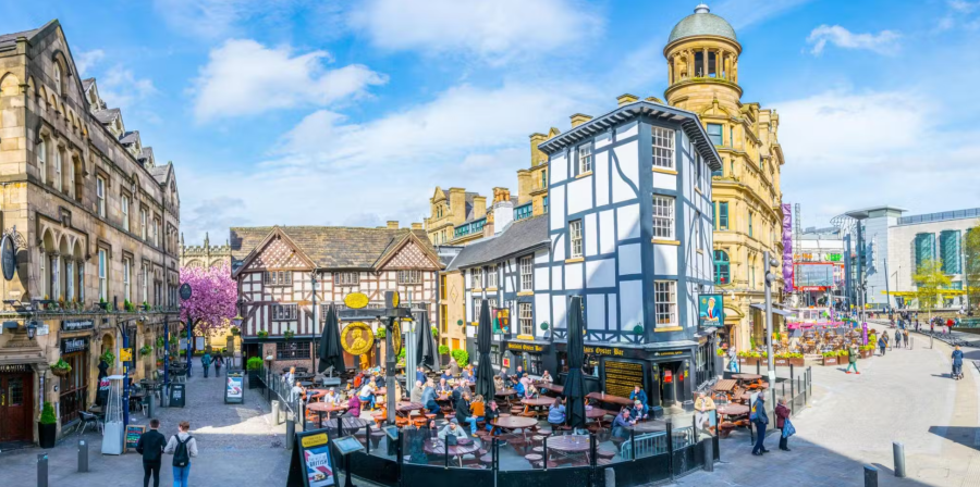 Thành phố Manchester - một trong những đô thị sôi động bậc nhất nước Anh