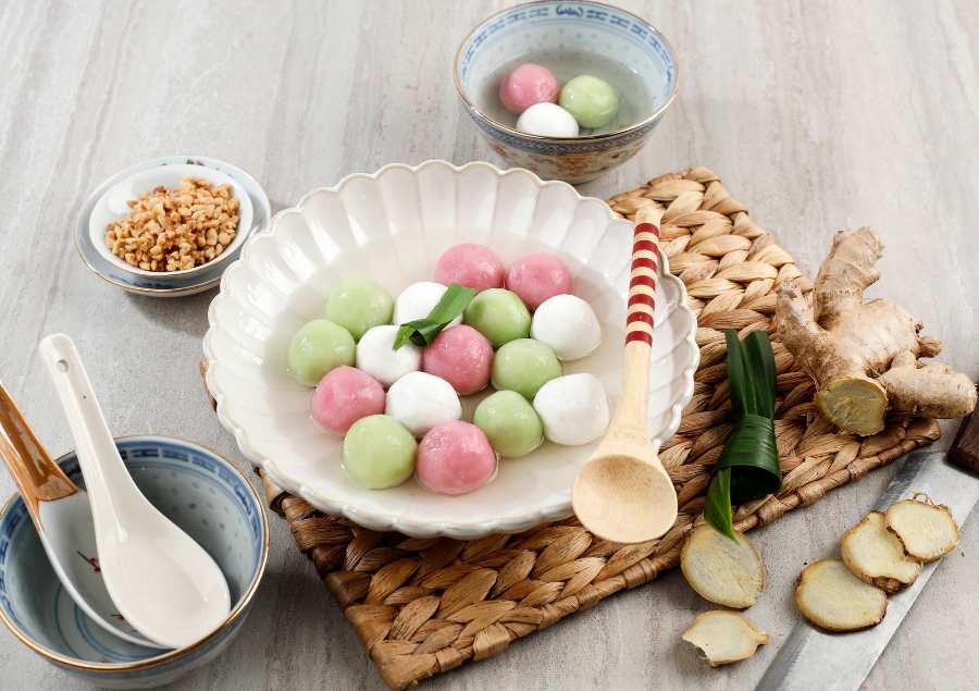 Những viên trôi nước với màu sắc vô cùng bắt mắt