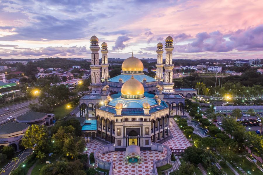 Brunei Darussalam, quốc gia Hồi giáo nhỏ bé nép mình bên bờ biển Đông Nam Á