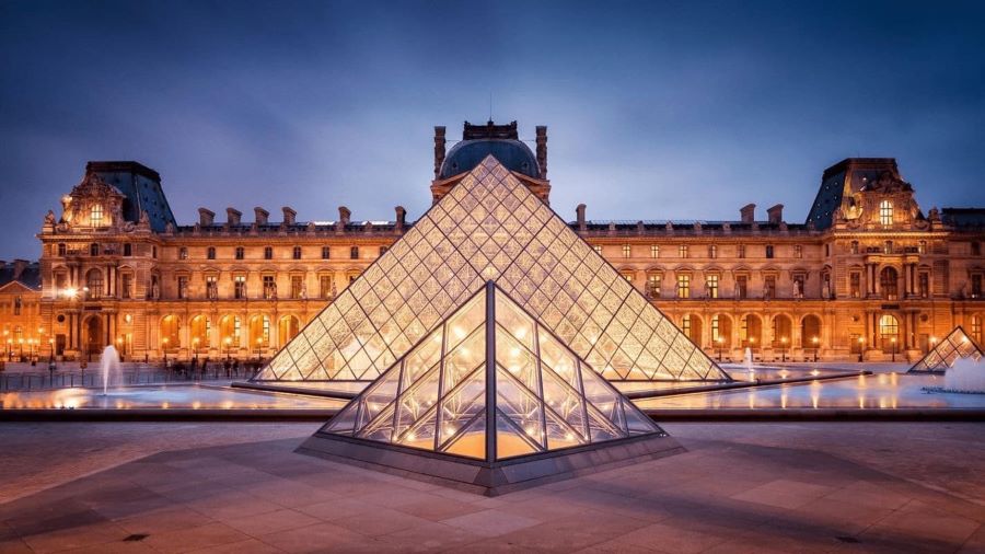 Bảo tàng Louvre - Thiên đường nghệ thuật của Paris nước Pháp