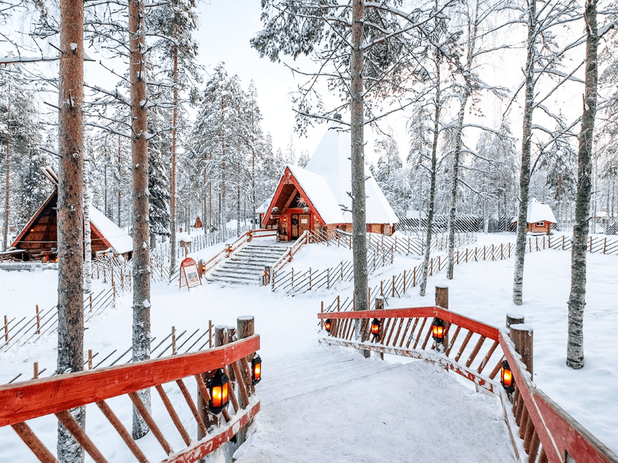 Mùa đông Châu Âu được bao phủ bởi màu trắng của tuyết