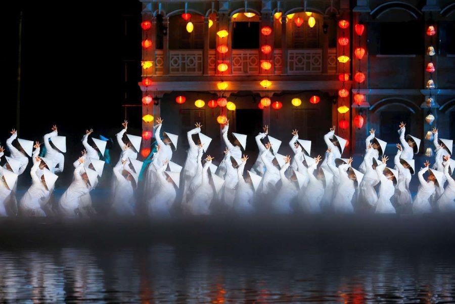 Show diễn mang đậm phong cách, văn hóa Việt Nam