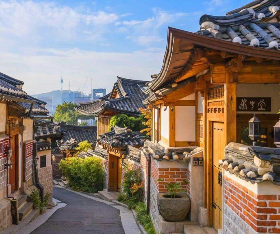 Làng cổ Namsan Hanok sở hữu vẻ đẹp cổ kính, yên bình