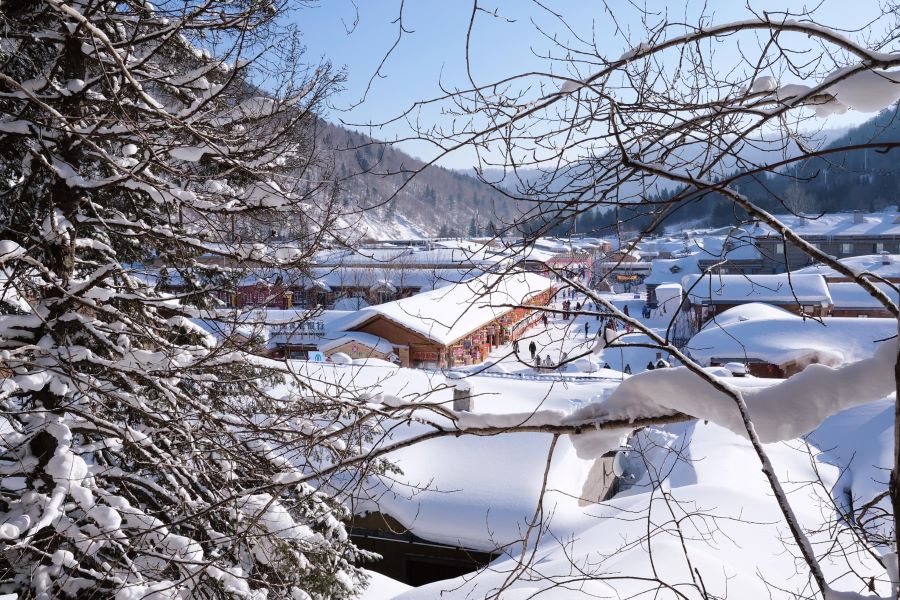 Lạc bước đến ngôi làng Tuyết Hương đẹp như mơ tại Trung Quốc