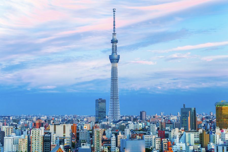 Sừng sững giữa lòng Tokyo sôi động, Tháp Tokyo Sky Tree như một biểu tượng đầy tự hào của đất nước Nhật Bản
