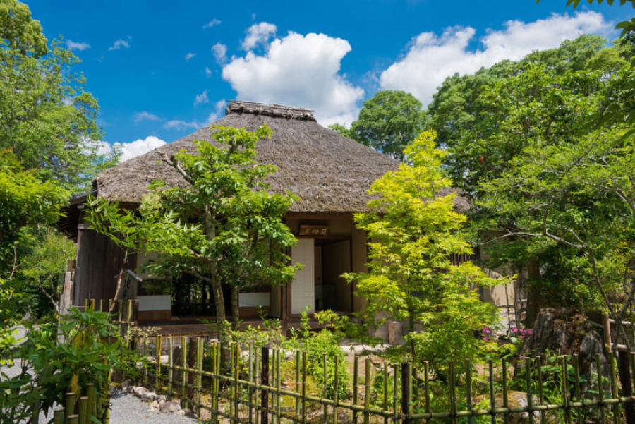 Túp lều tranh Rakushisha là một điểm đến không thể bỏ qua cho những ai yêu thích văn hóa Nhật Bản