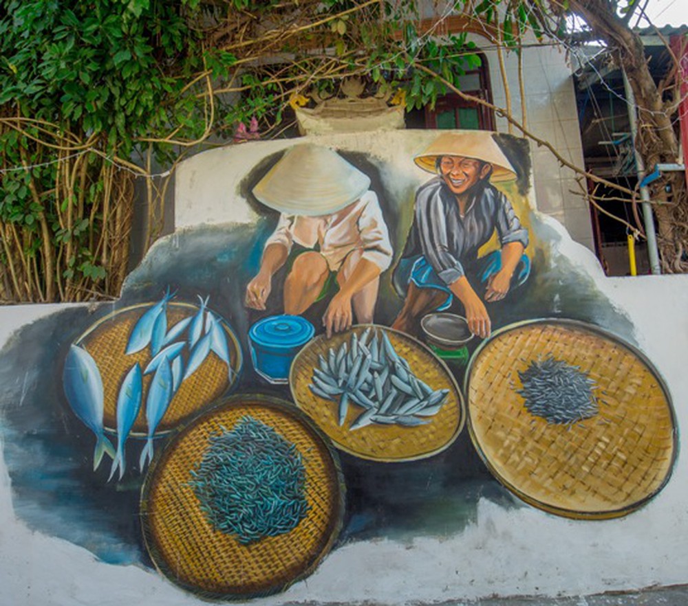 Làng bích họa Hà Nội đẹp như mơ