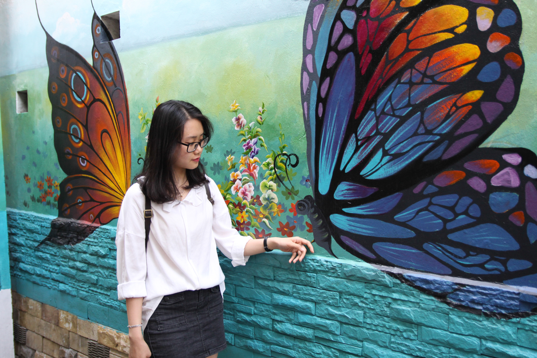 Làng bích họa Hà Nội đẹp như mơ