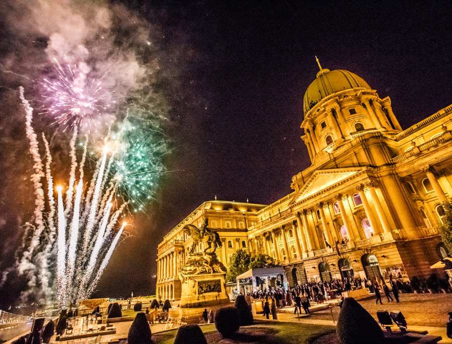 Lâu đài Buda là biểu tượng của quyền lực và sự thống nhất quốc gia