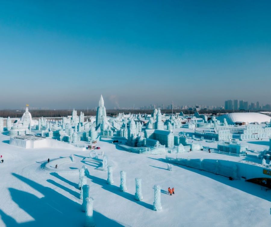 Toàn cảnh vẻ đẹp lộng lẫy của lễ hội Băng Đăng ở Cáp Nhĩ Tân