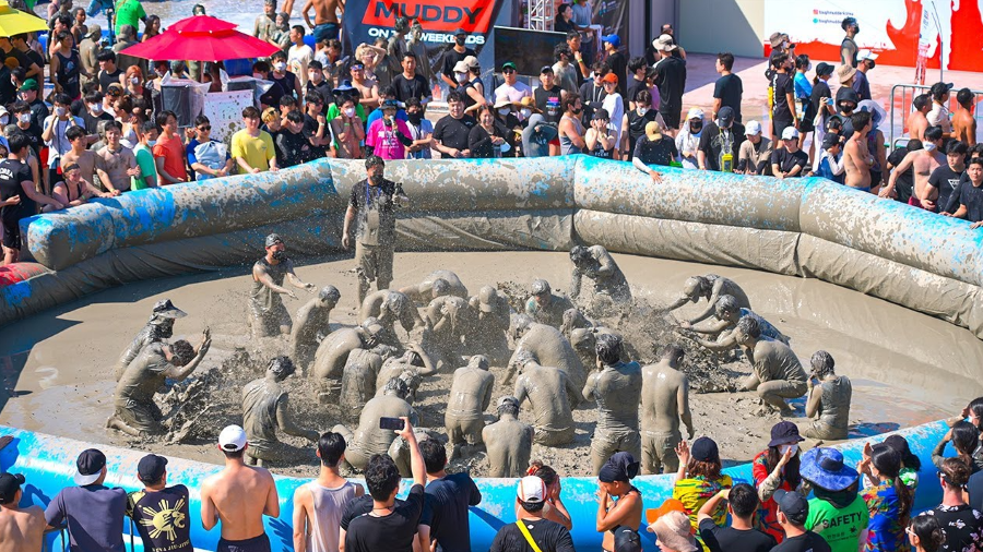 Dừng chân tại lễ hội bùn Boryeong, du khách sẽ được trải nghiệm hàng loạt các hoạt động thú vị 