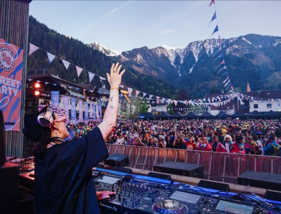 Hoạt động hấp dẫn nhất tại lễ hội Snowbombing là trải nghiệm bữa tiệc âm nhạc