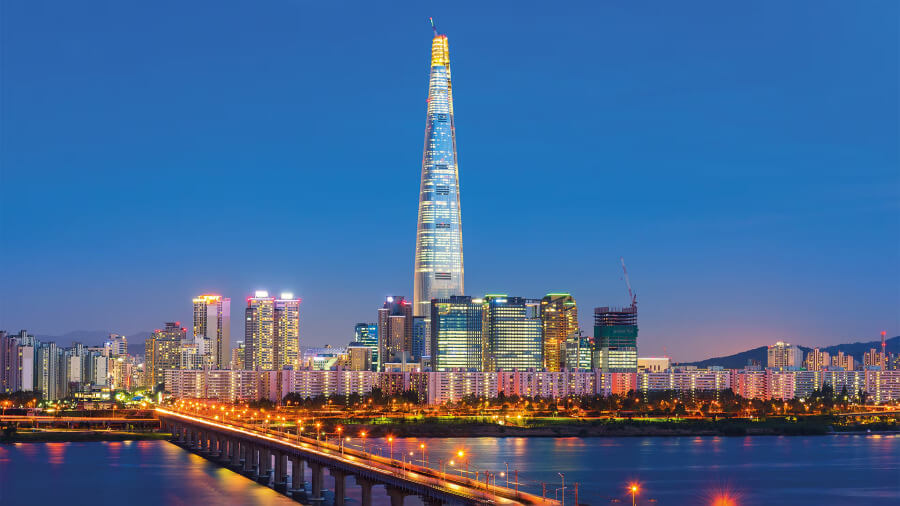 Lotte World Tower là một kiệt tác kiến trúc và là điểm đến không thể bỏ qua khi đi du lịch Seoul