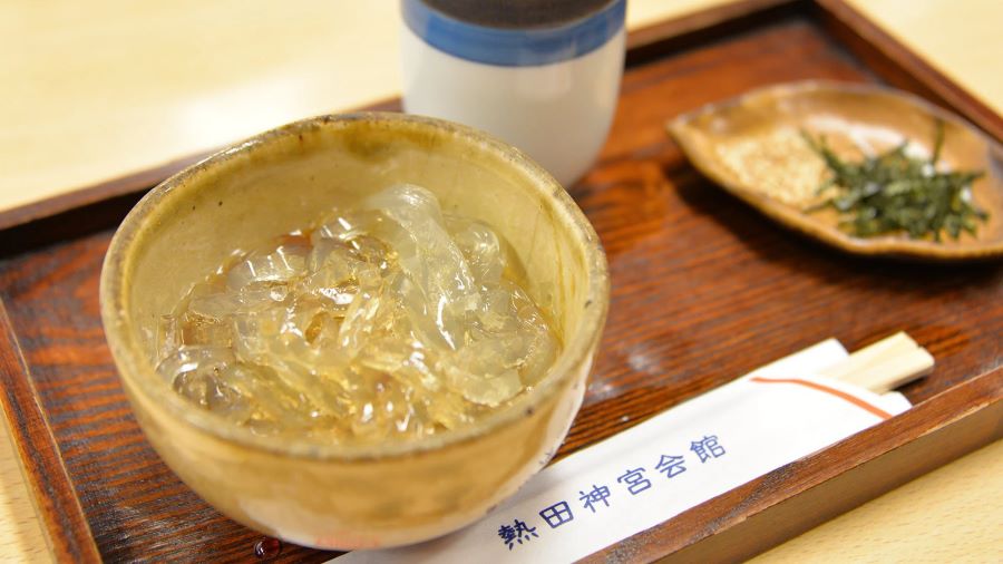 Miến thạch Tokoroten - thức quà thanh mát từ đại dương, mang đến cho thực khách cảm giác sảng khoái tuyệt vời vào mùa hè