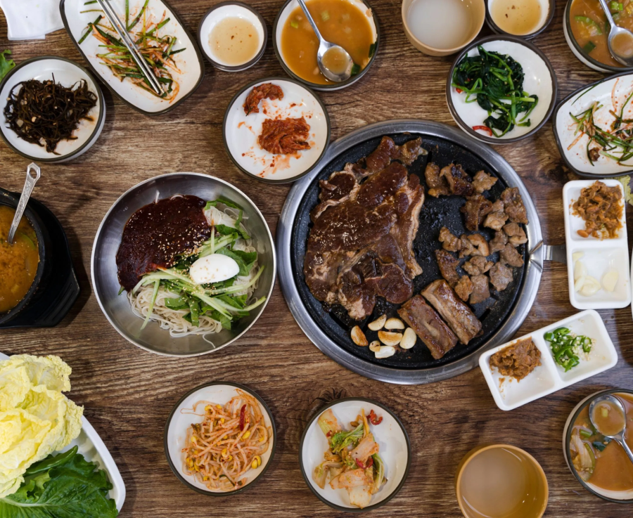 Menu của Jangseng Geongangwon vô cùng đa dạng và phong phú, đáp ứng nhu cầu của đa dạng các du khách khác nhau