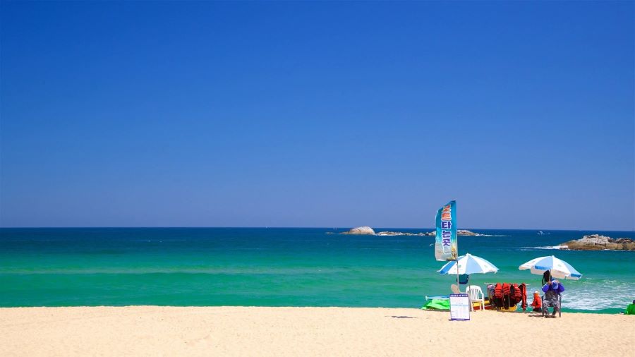 Bãi biển Gyeongpo - Viên ngọc bích của mùa hè Hàn Quốc