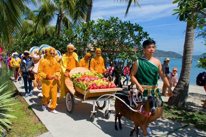 lễ hội khỉ ở nha trang 2-min (1)
