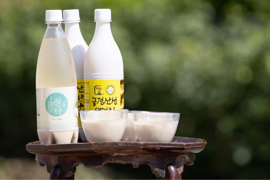 Makgeolli không chỉ là một thức uống mà còn là một biểu tượng văn hóa độc đáo tại xứ sở kim chi