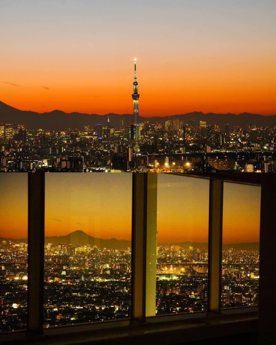 Tháp Tokyo Skytree là một trong những địa điểm ngắm hoàng hôn đẹp nhất mà bạn không nên bỏ qua khi đi du lịch Tokyo