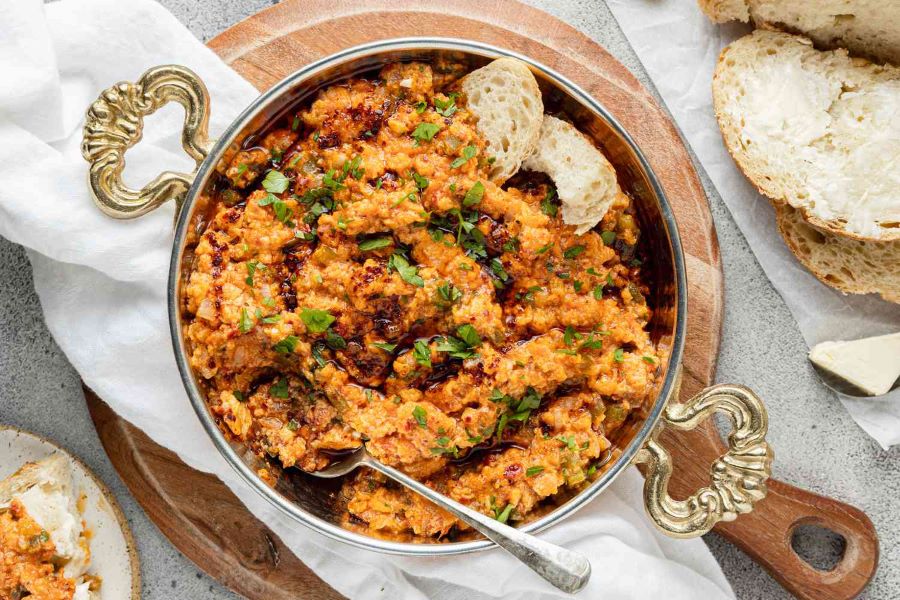 Menemen là món ăn sáng truyền thống cực kỳ phổ biến tại Thổ Nhĩ Kỳ