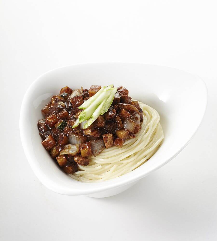 Kaan Jajangmyeon là một trong những biến thể phổ biến và được yêu thích của món mì tương đen Jajangmyeon