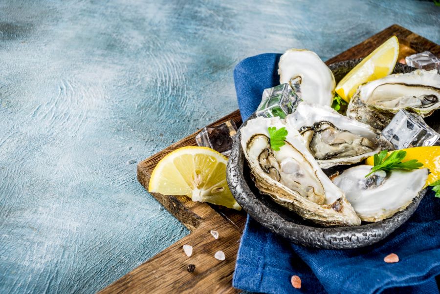 Hàu là món ăn không thể bỏ qua khi du lịch Pháp mùa xuân